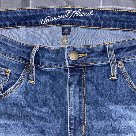 Universal Thread Mid Rise Skinny (LONG) - Picture 2 of 5